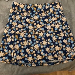 Altar’d State Navy Blue with Flowers (Size:M)